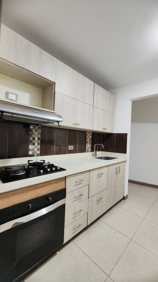 VENDO APARTAMENTO SIMON BOLIVAR