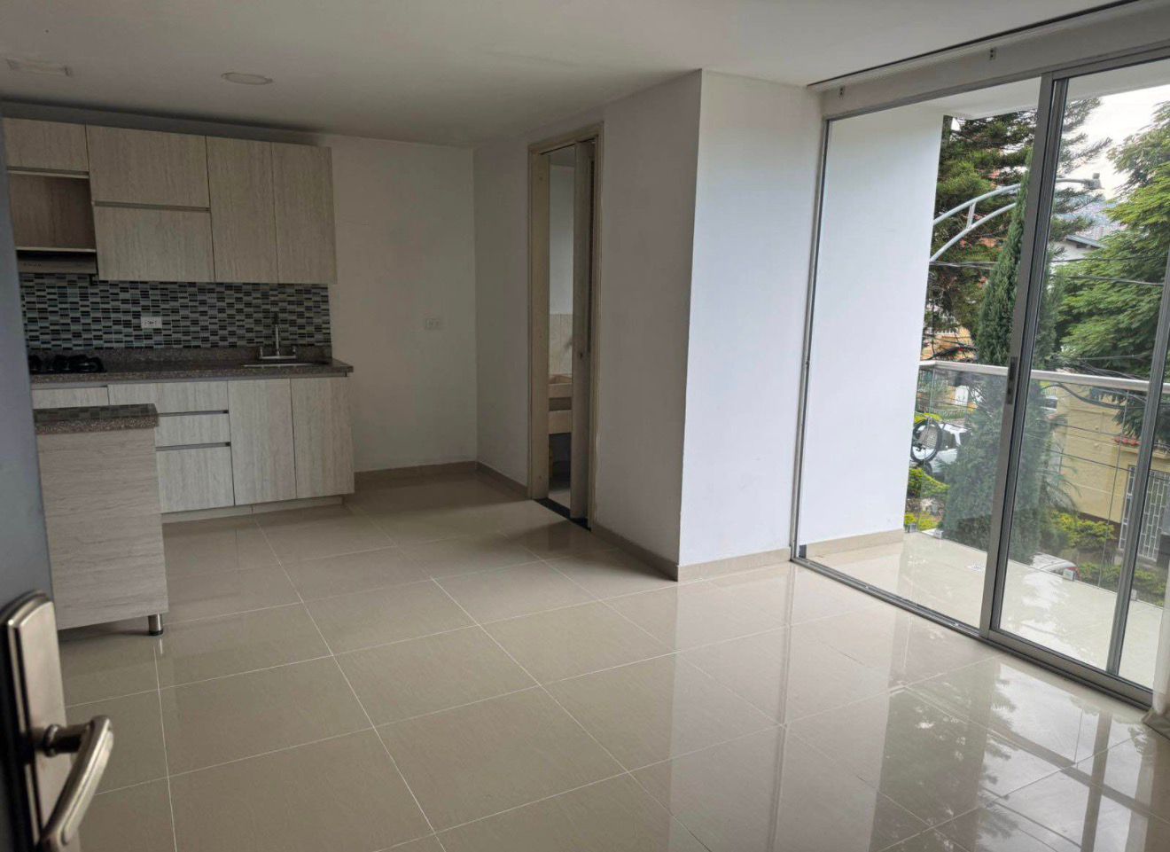 ARRIENDO APARTAMENTO EN SANTA MONICA