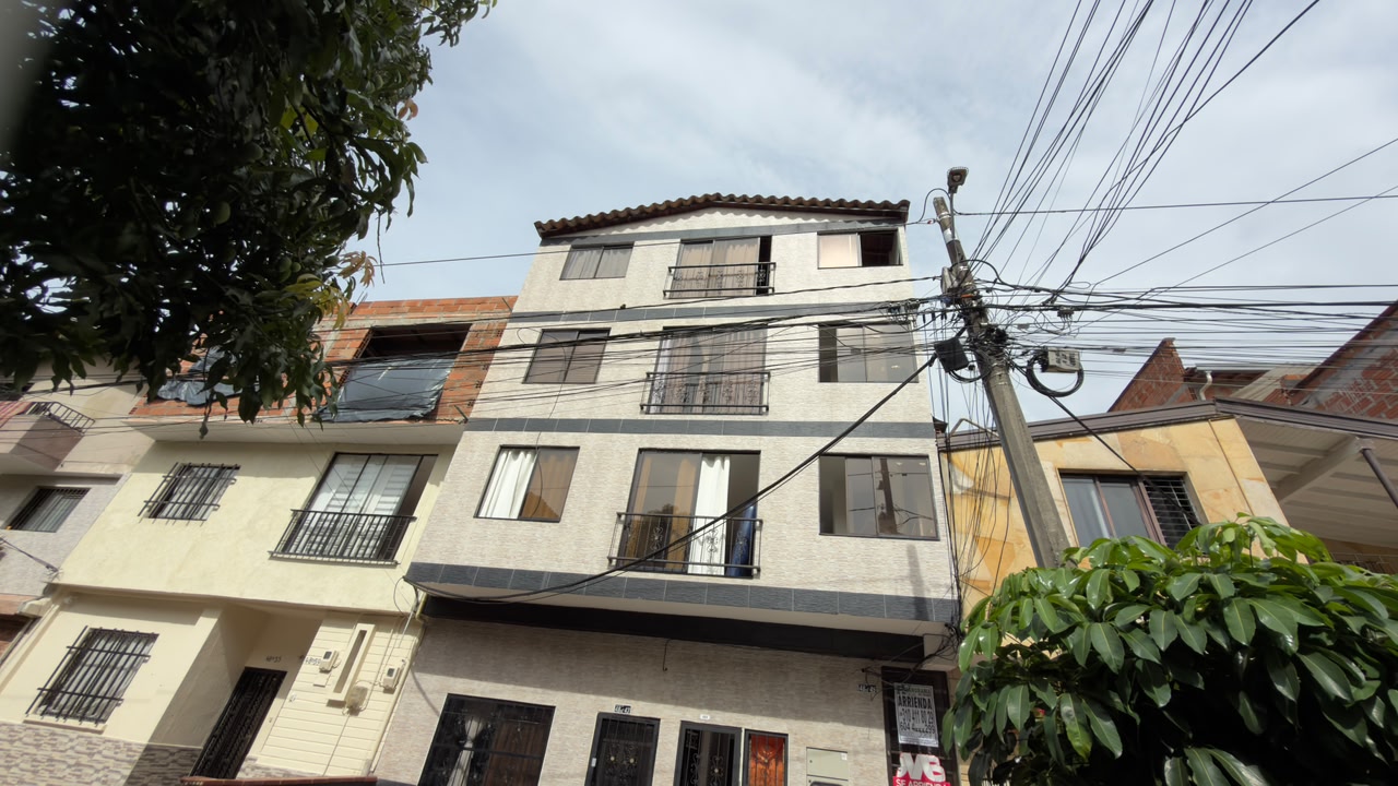 ARRIENDO APARTAMENTO EN CALASANZ PARTE BAJA