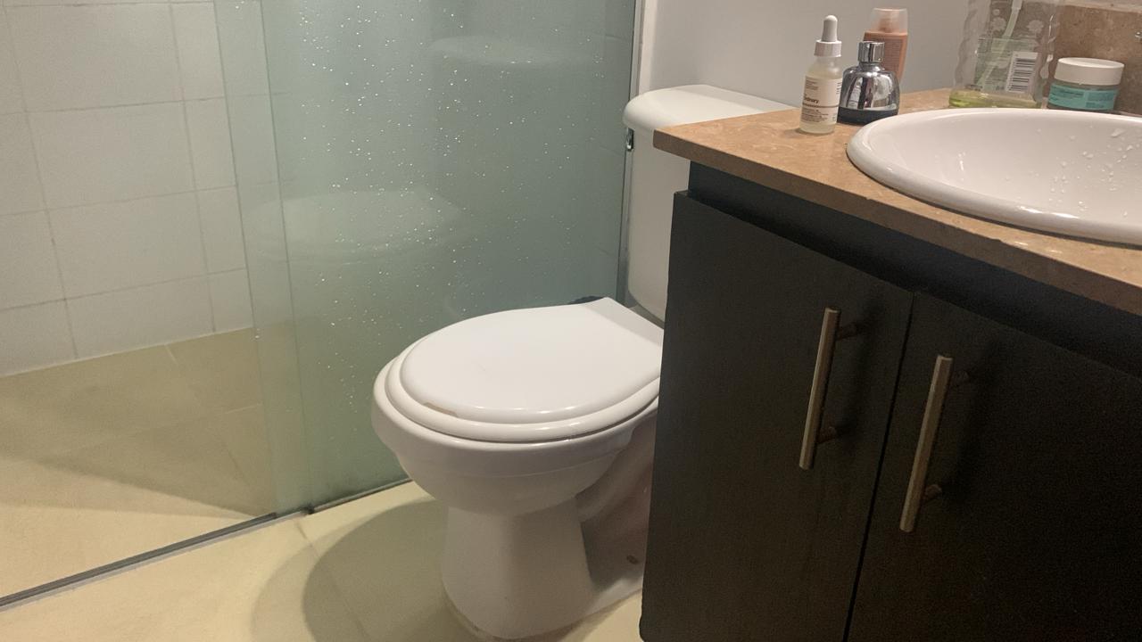 VENDO APARTAMENTO EN SANTA MONICA