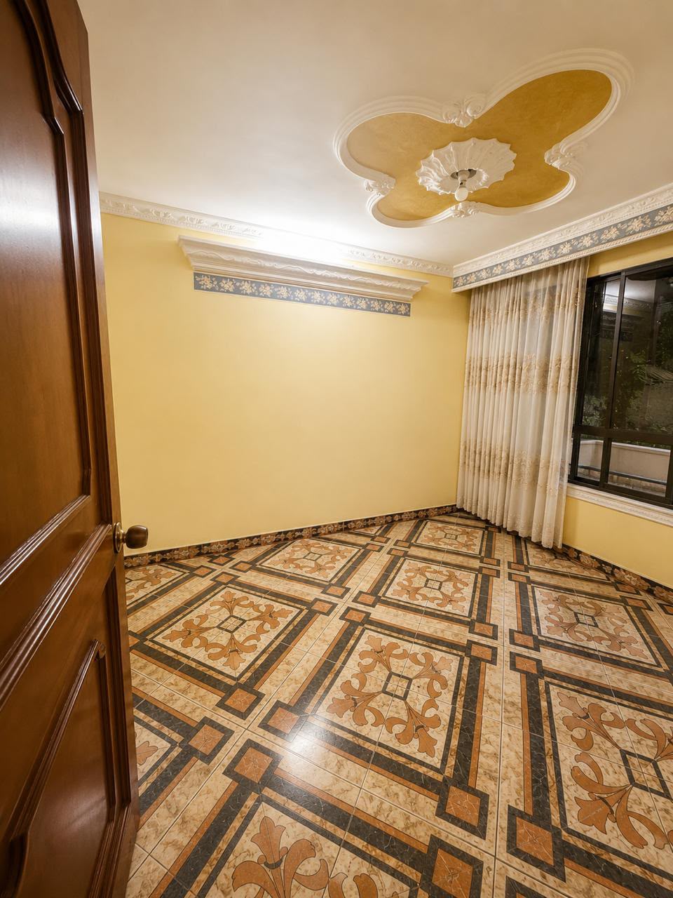 ARRIENDO CASA EN ENVIGADO BARRIO MESA