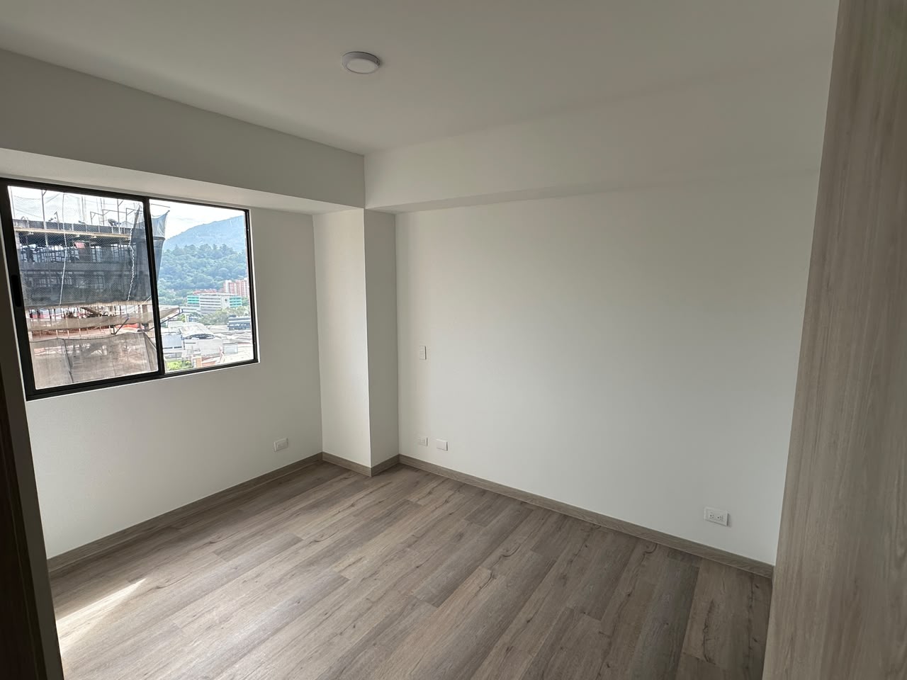 ARRIENDO APARTAMENTO EN CUIDAD DEL RIO