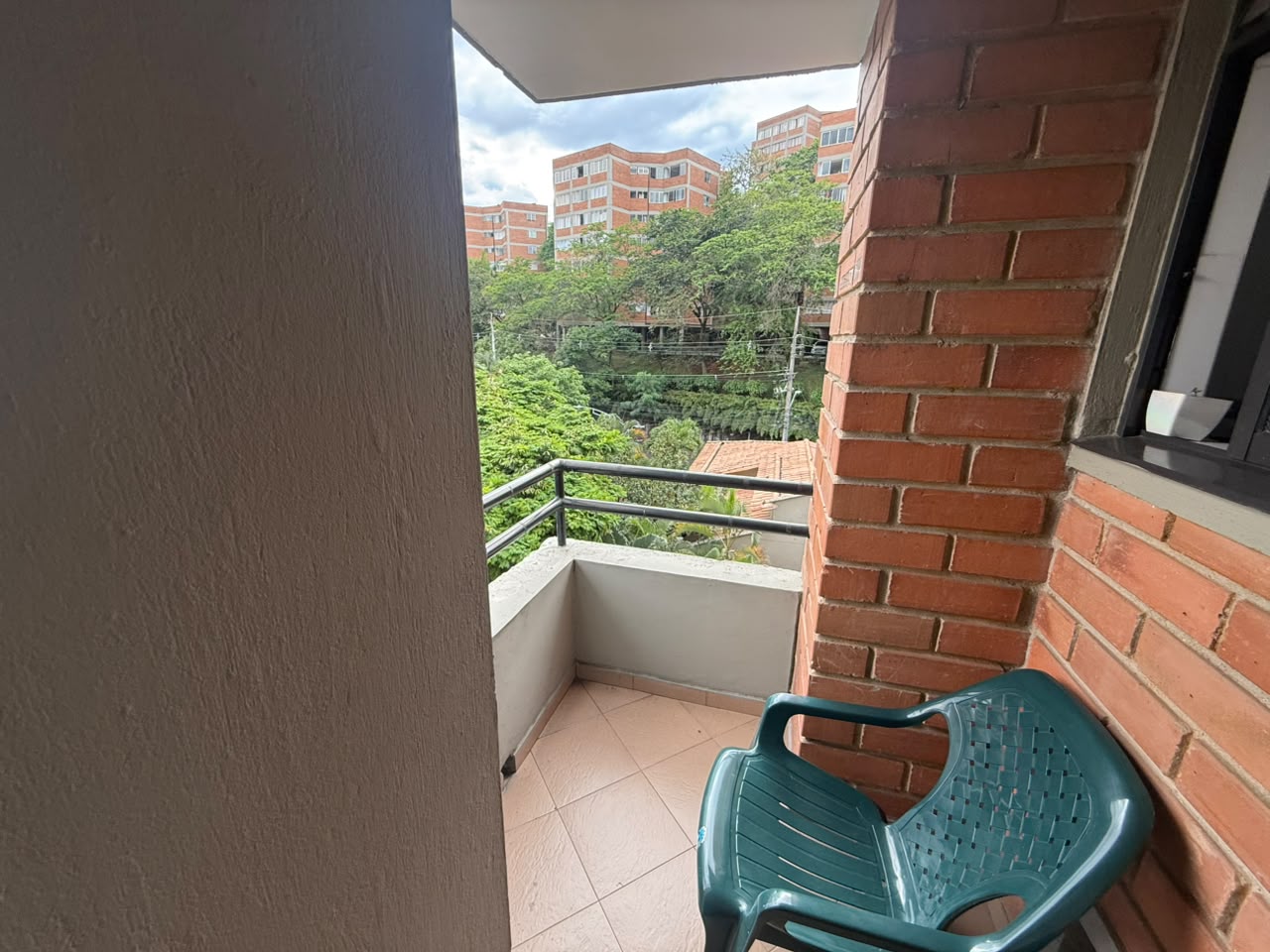 VENDO APARTAESTUDIO EN CALASANZ