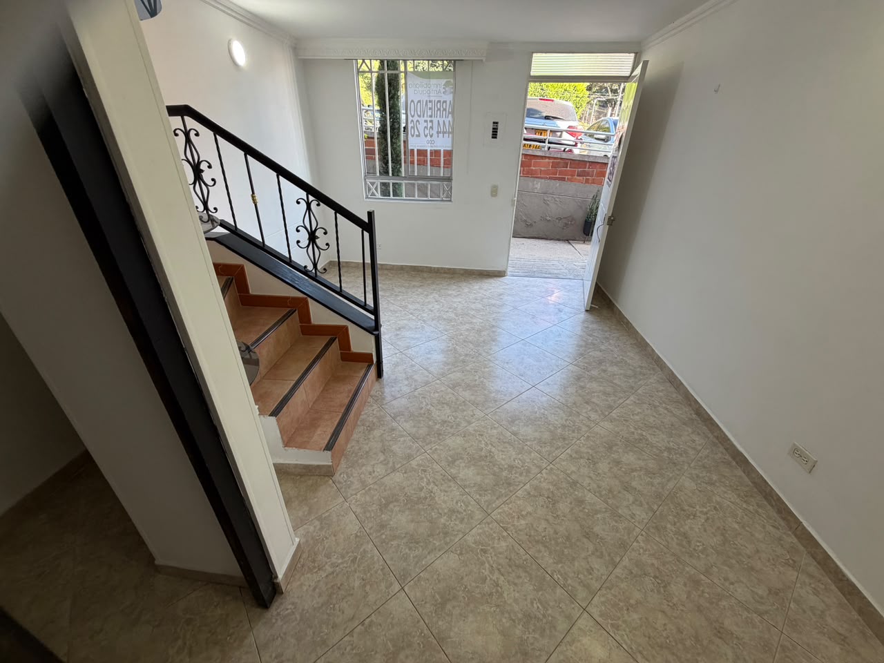 ARRIENDO APARTAMENTO EN LA MOTA