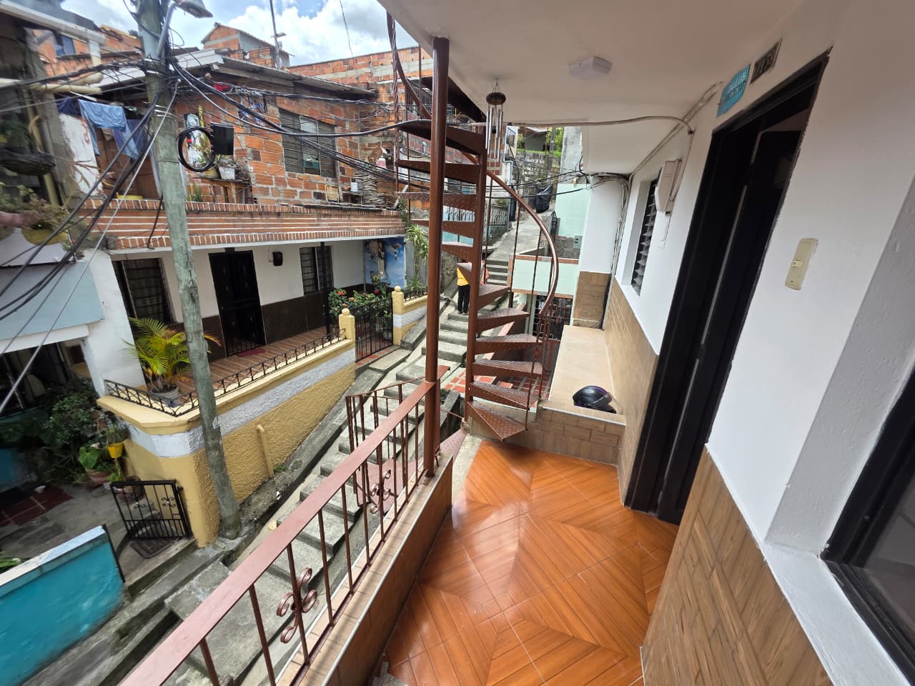 ARRIENDO APARTAMENTO EN SAN JAVIER LA LOMA
