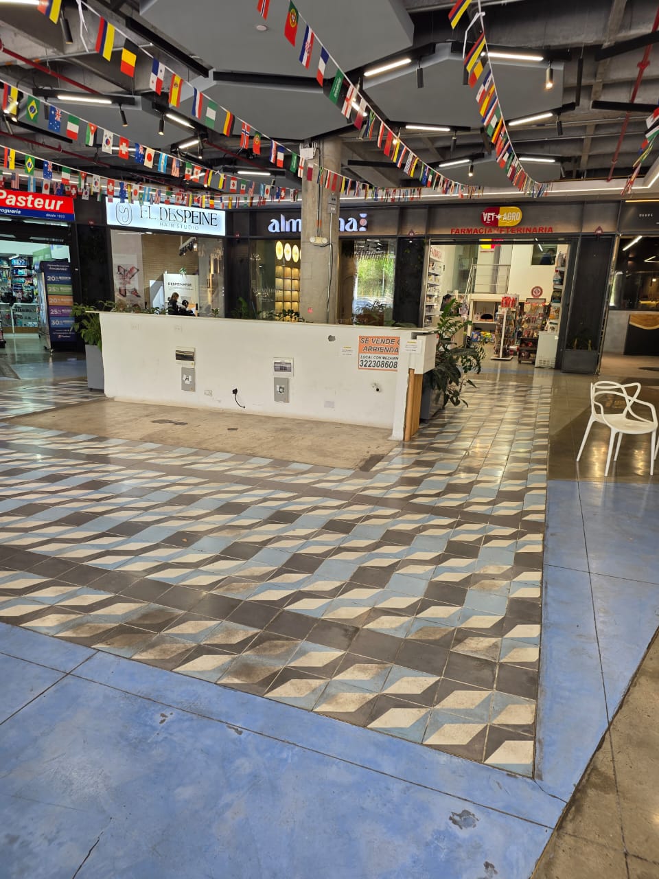 VENDO LOCAL EN EN ENVIGADO