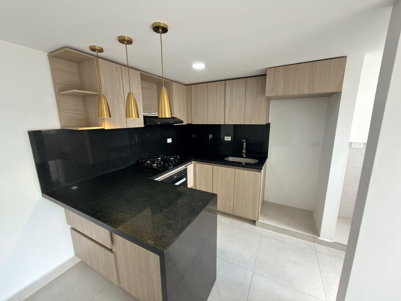 ARRIENDO APARTAMENTO EN SAN ANTONIO DE PRADO SECTOR EL VERGEL