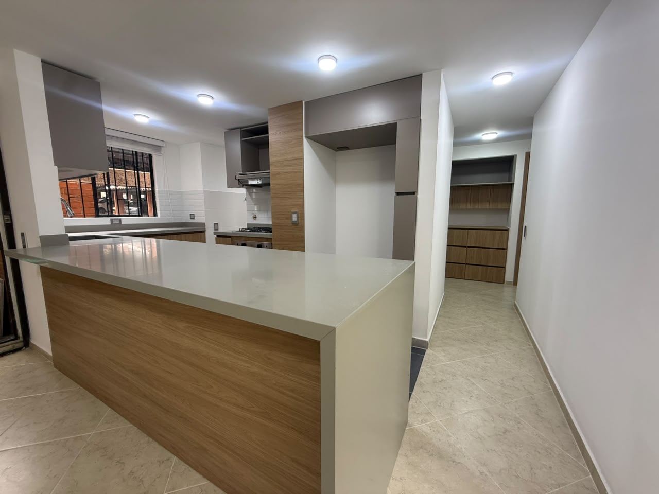 ARRIENDO APARTAMENTO EN SAN DIEGO