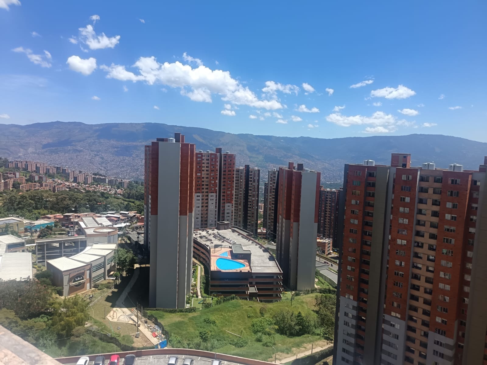 Arriendo Apartamento Robleda Pajarito