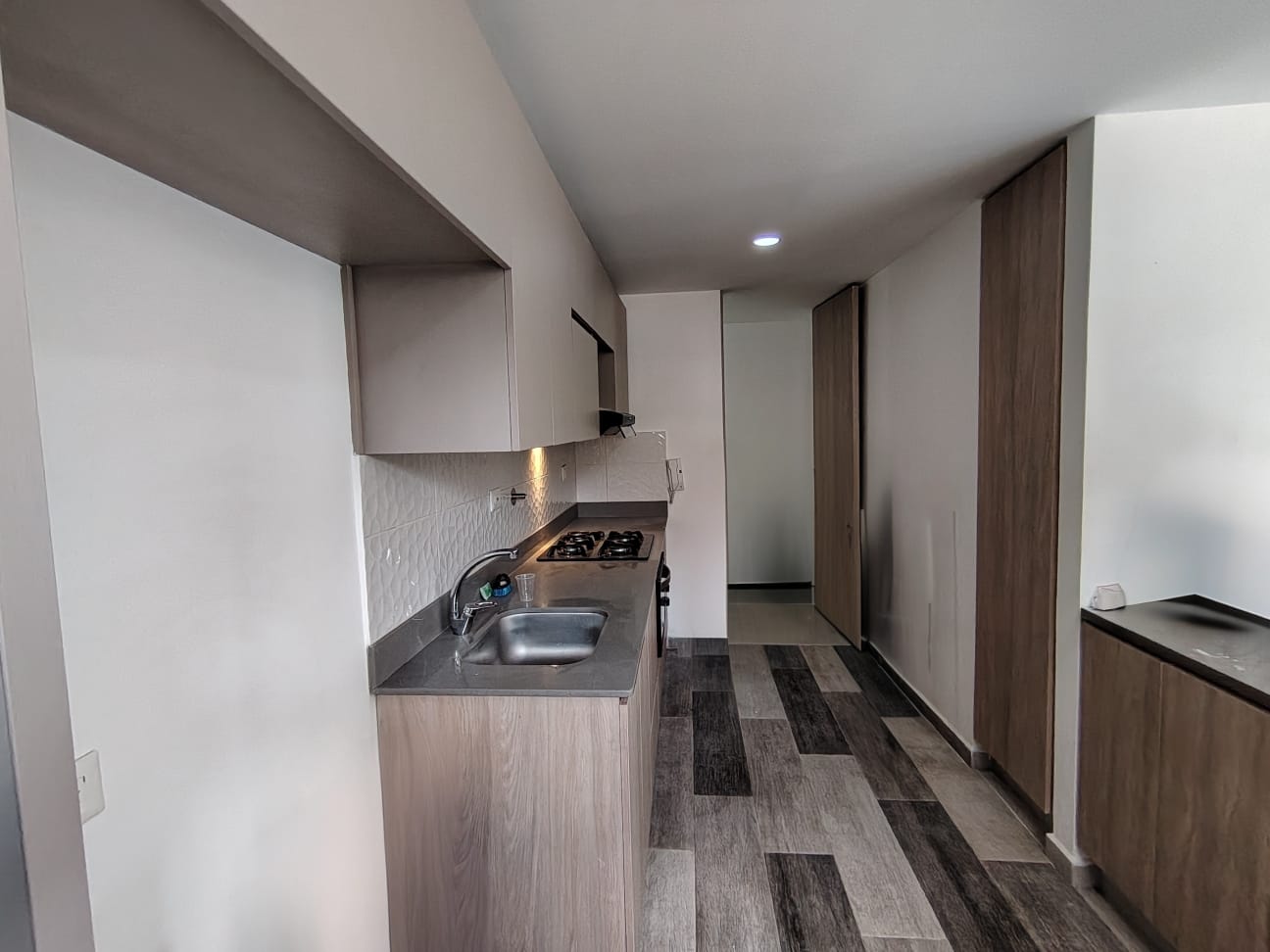 Arriendo apartamento en la castellana