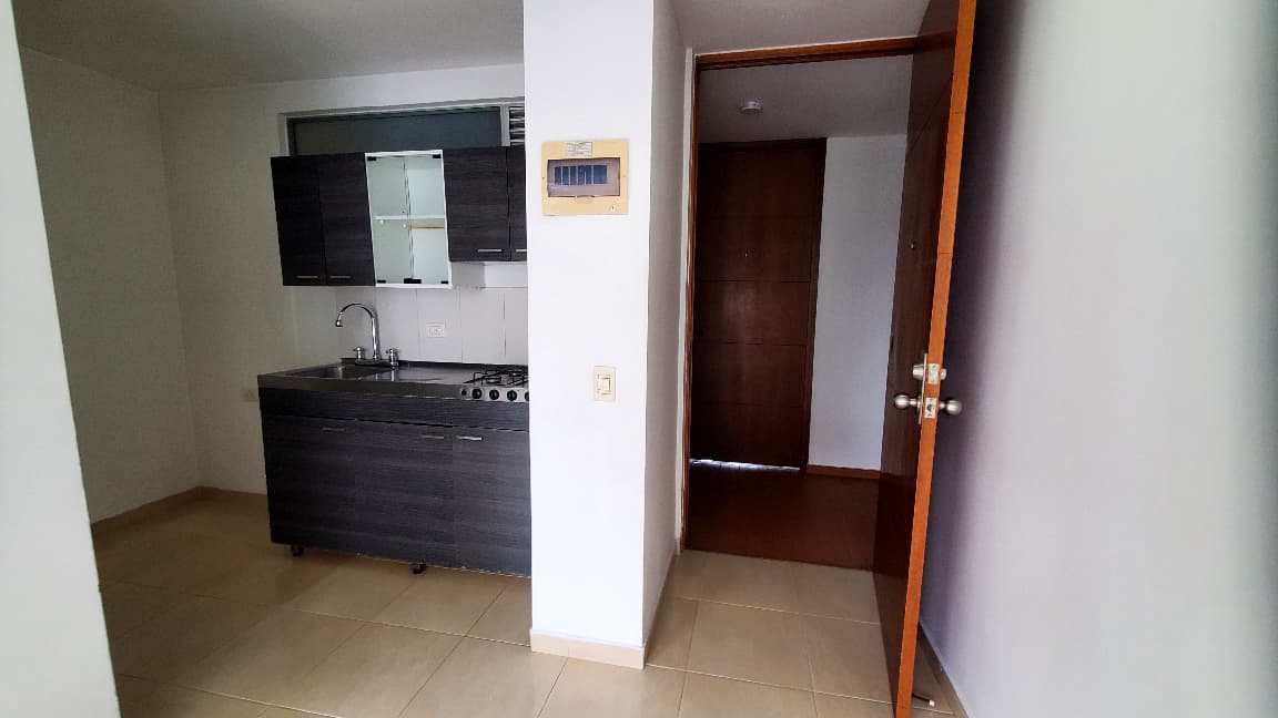 Arriendo apartamento en Calasanz