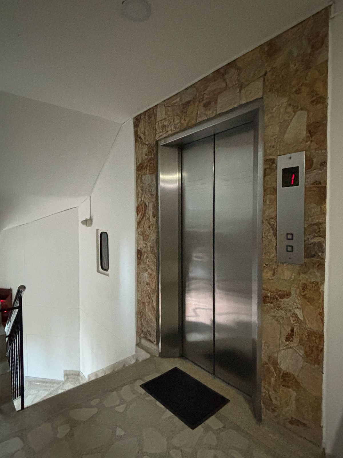 VENTA APARTAMENTO EN LAURELES