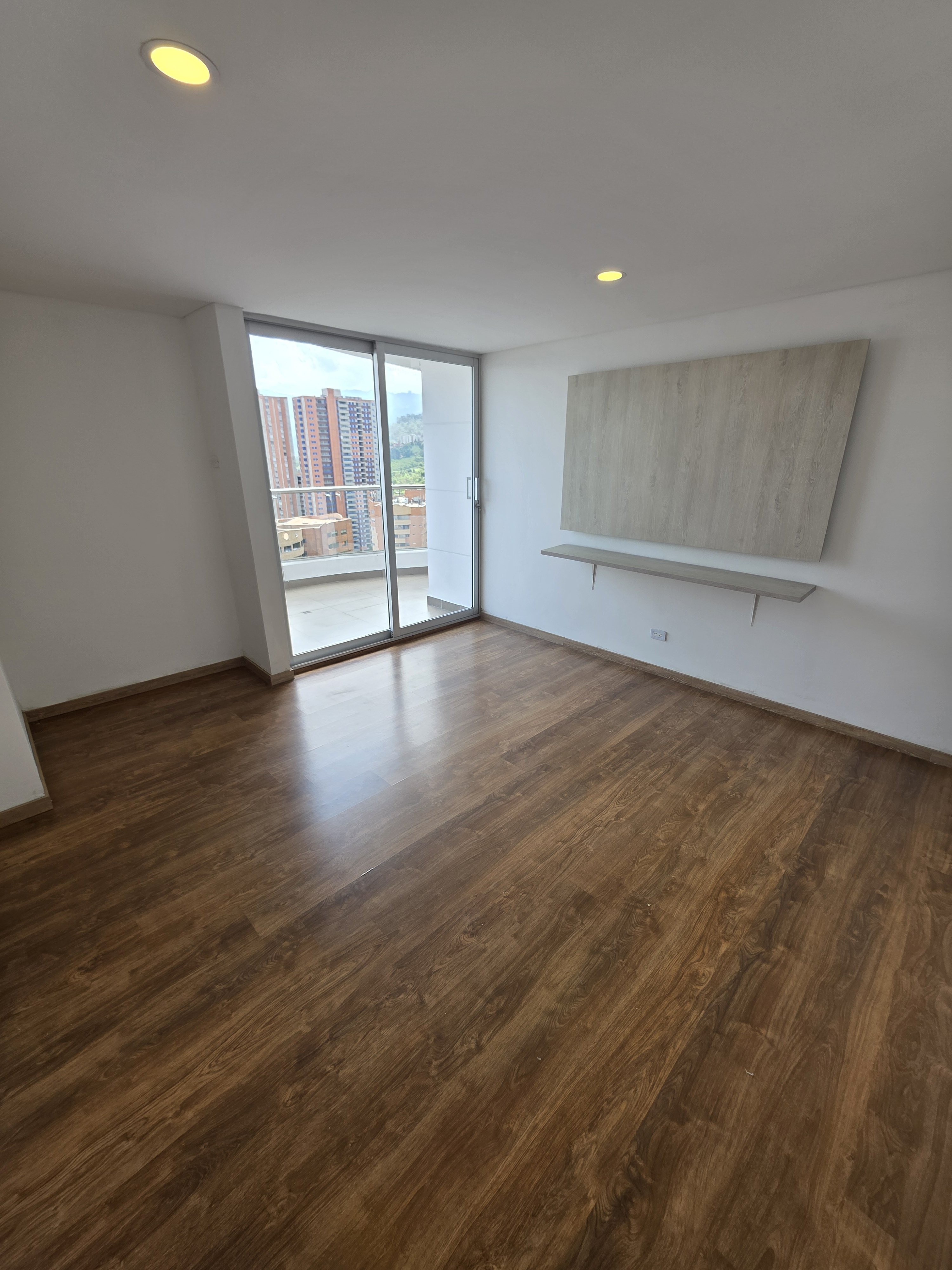 Arriendo apartamento sabaneta