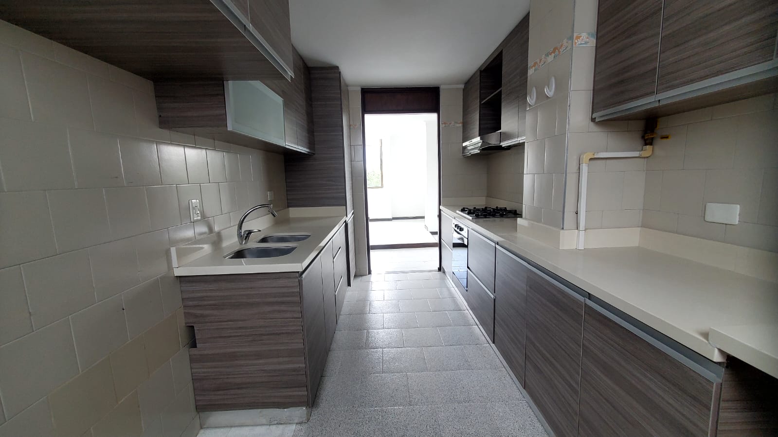 ARRIENDO APATAMENTO POBLADO LOMA DE ALEJANDRIA
