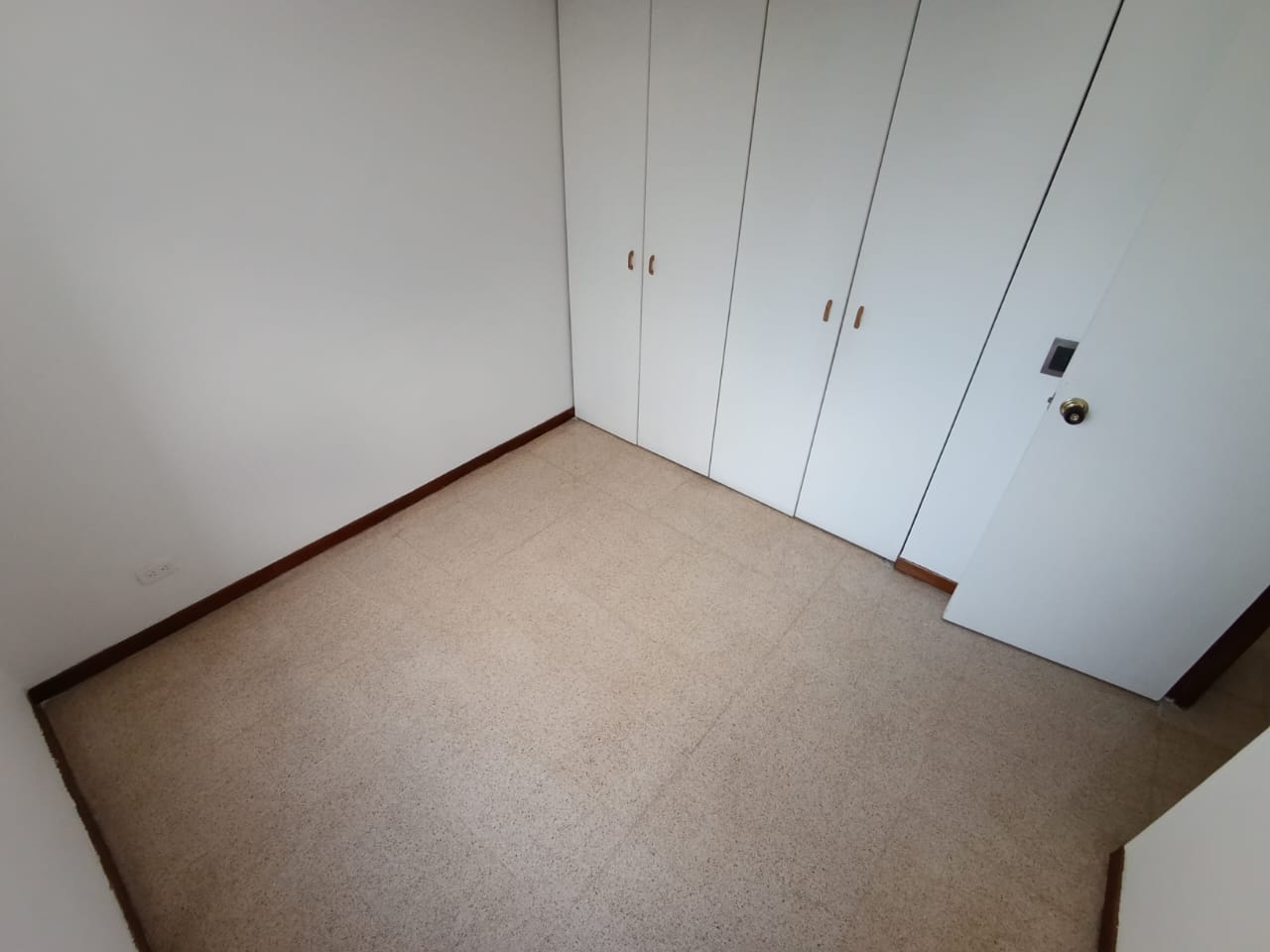 APARTAMENTO EN MIRADOR DEL RODEO