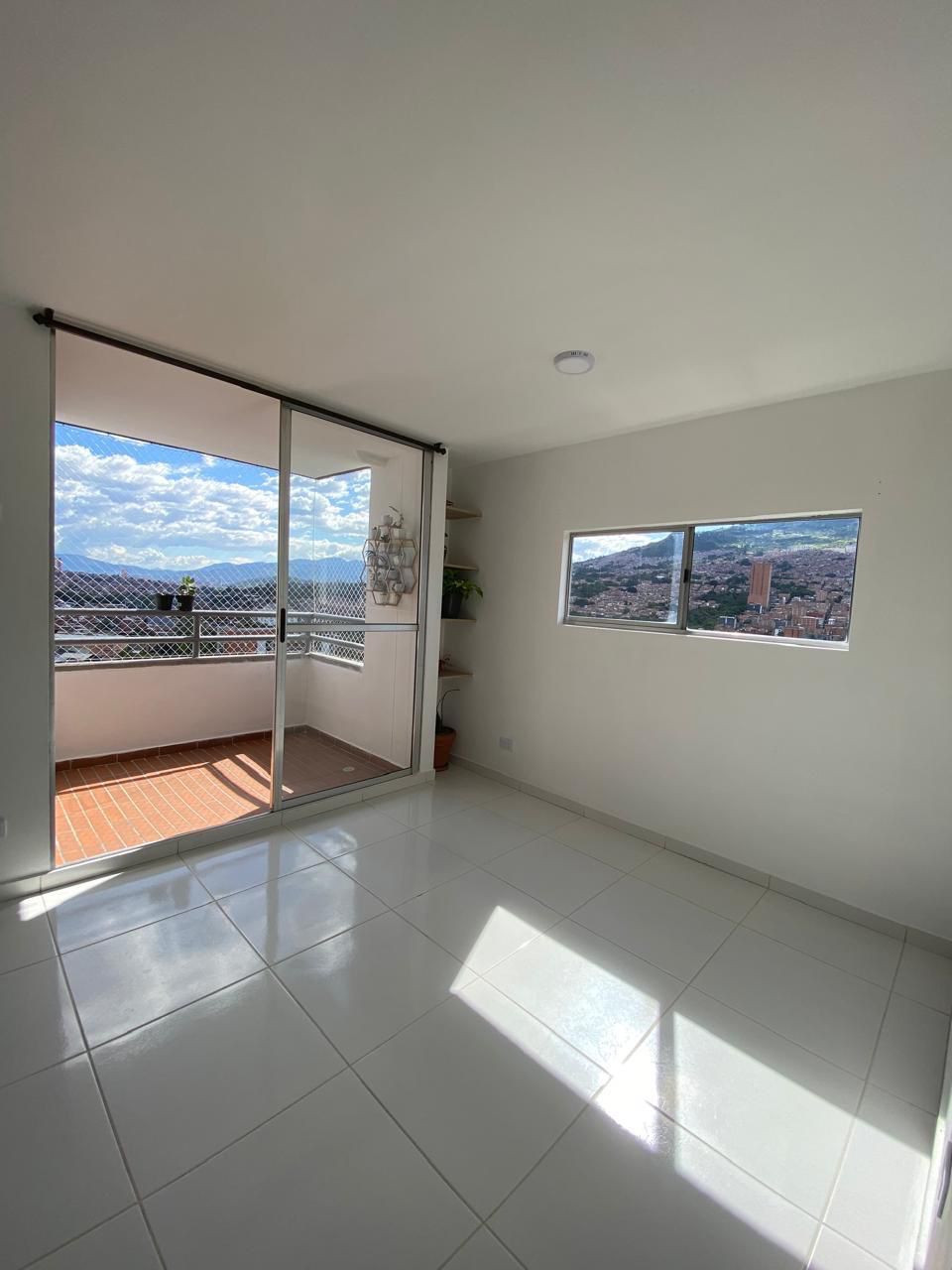 APARTAMENTO EN BELLO