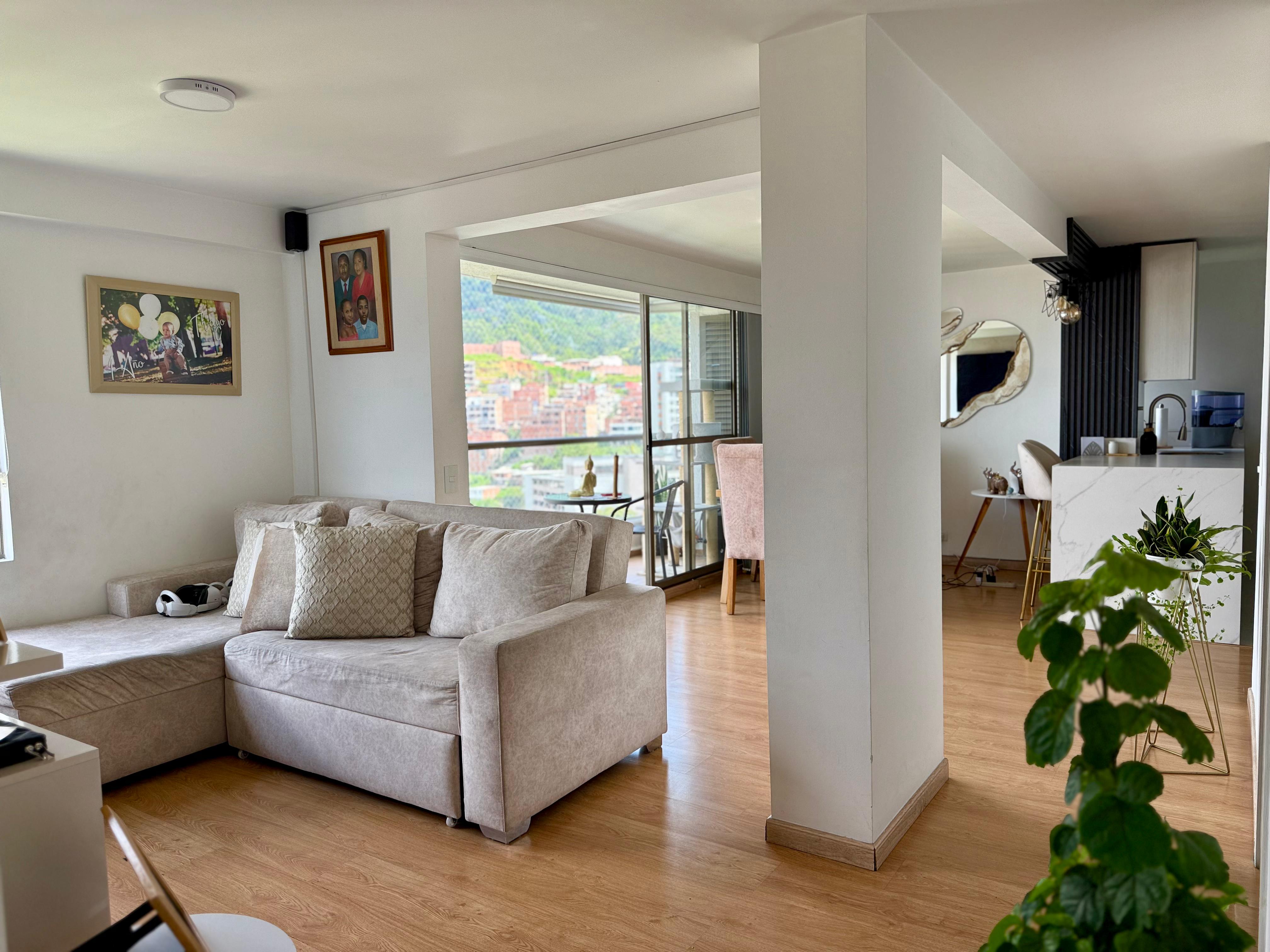 Venta Apartamento Loma de los Bernal