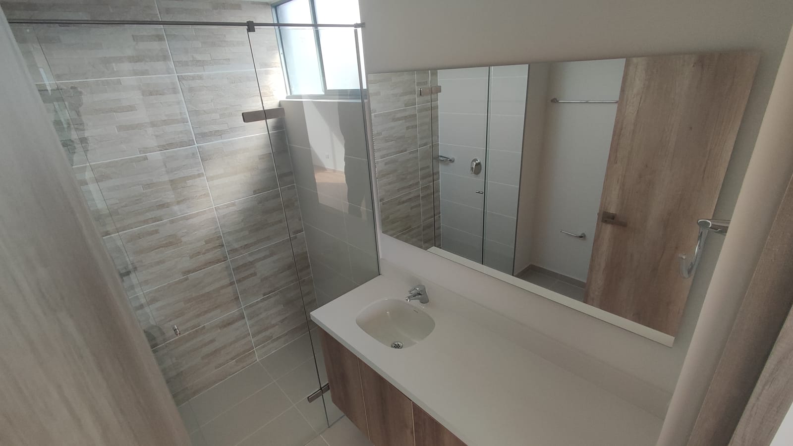 ARRIENDO APARTAMENTO EN CIUDAD DEL RIO