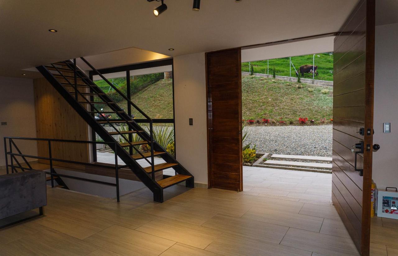 CASA FINCA EN VENTA UBICADO EN GIRARDOTA