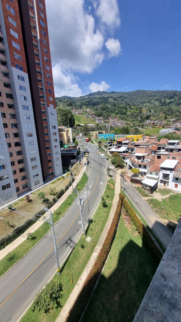 Vendo Apartamento Robledo Pajarito