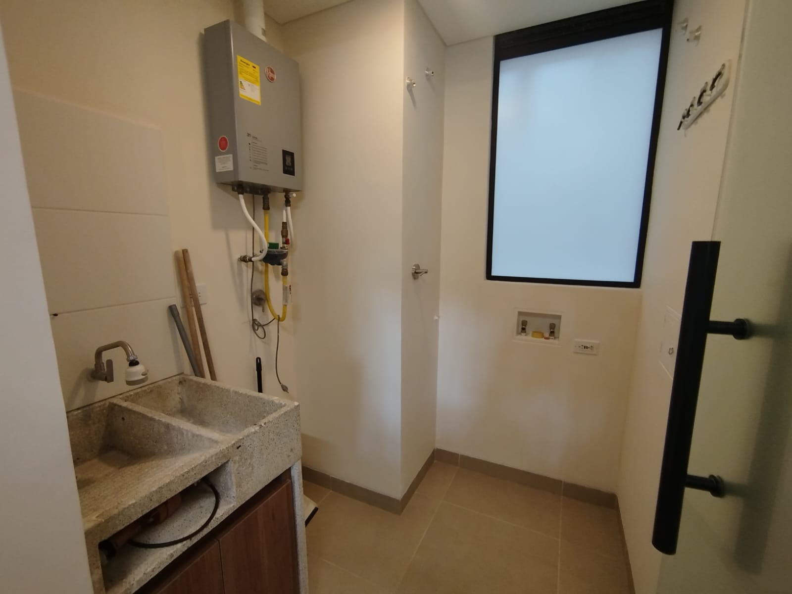 VENDO APARTAMENTO EN LLANO GRANDE
