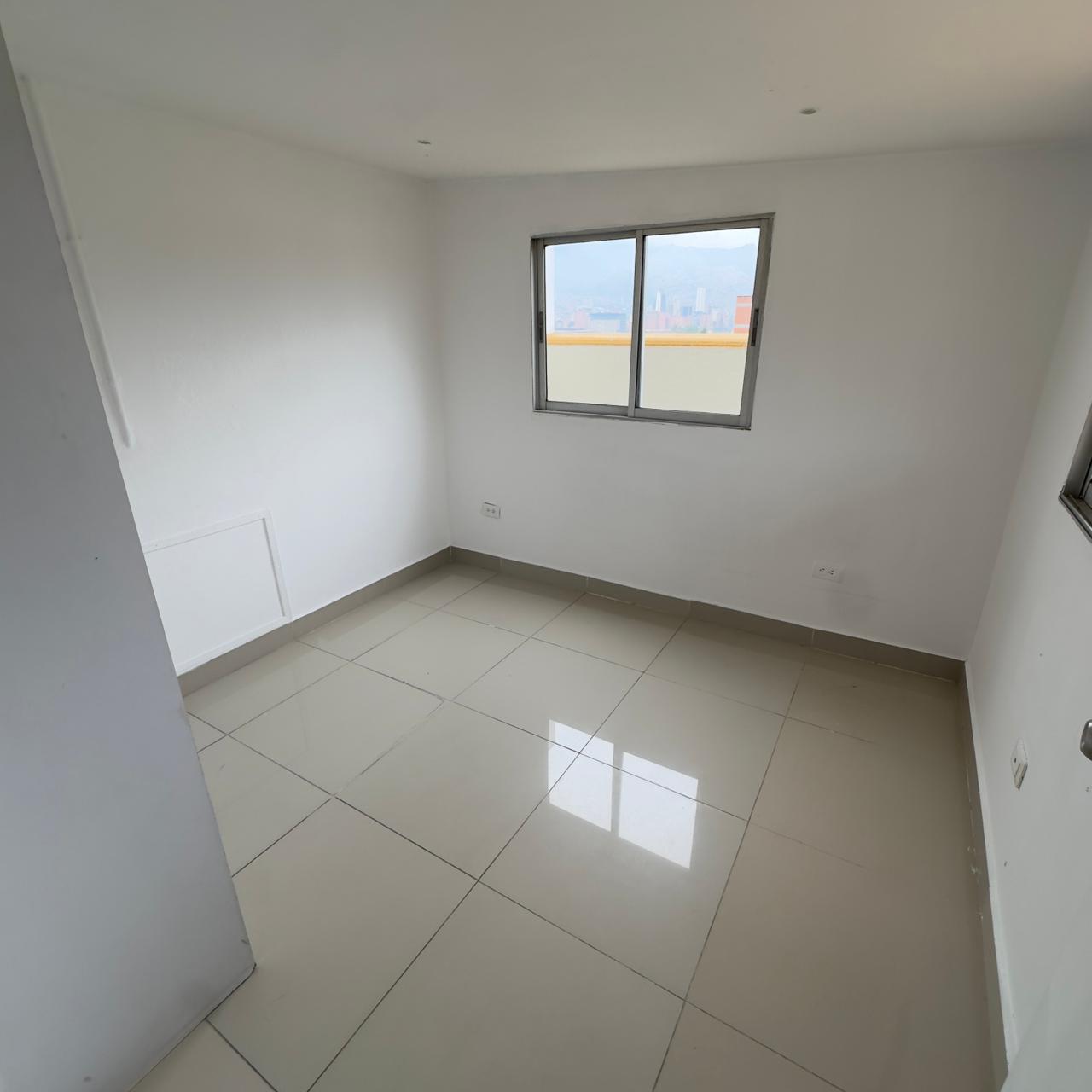ARRIENDO APARTAMENTO EN SAN JUAQUIN