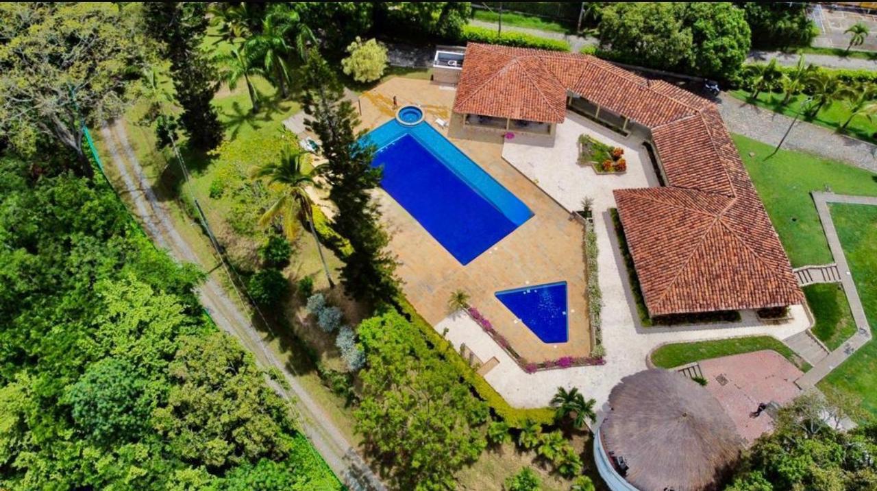 VENDO CASA CAMPESTRE EN SOPETRAN