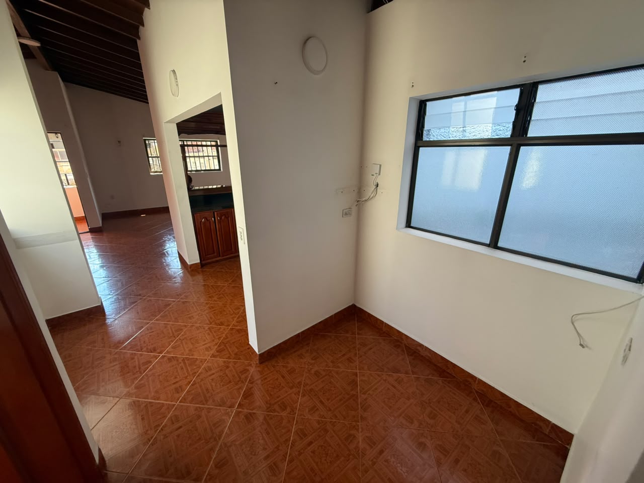 VENDO APARTAMENTO EN SANTA LUCIA