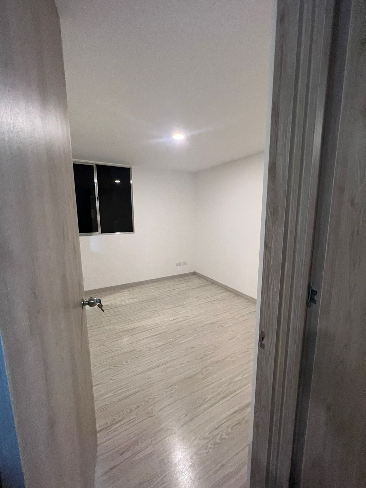 VENDO APARTAMENTO EN SAN DIEGO