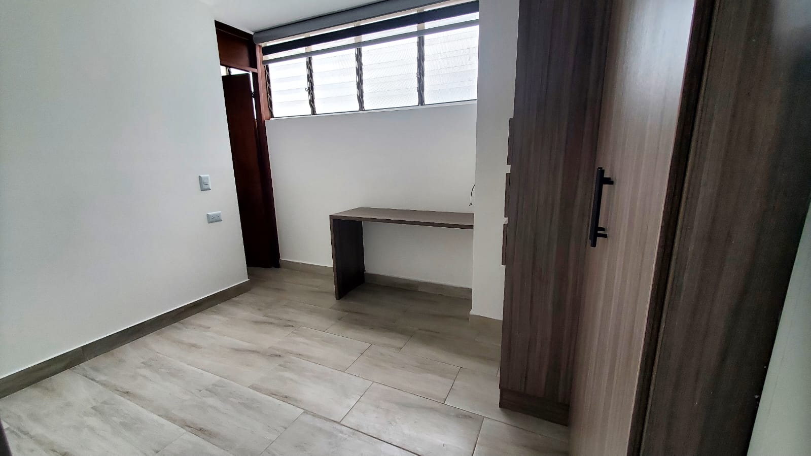 ARRIENDO APATAMENTO POBLADO LOMA DE ALEJANDRIA
