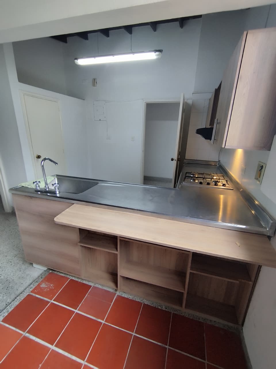 Arriendo casa en simón bolívar