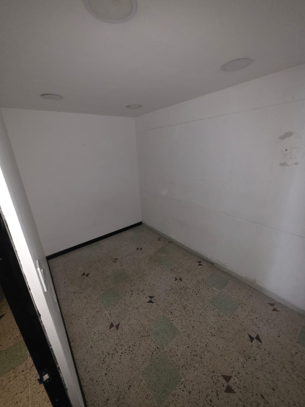 ARRIENDO CASA COMERCIAL EN CALASANZ