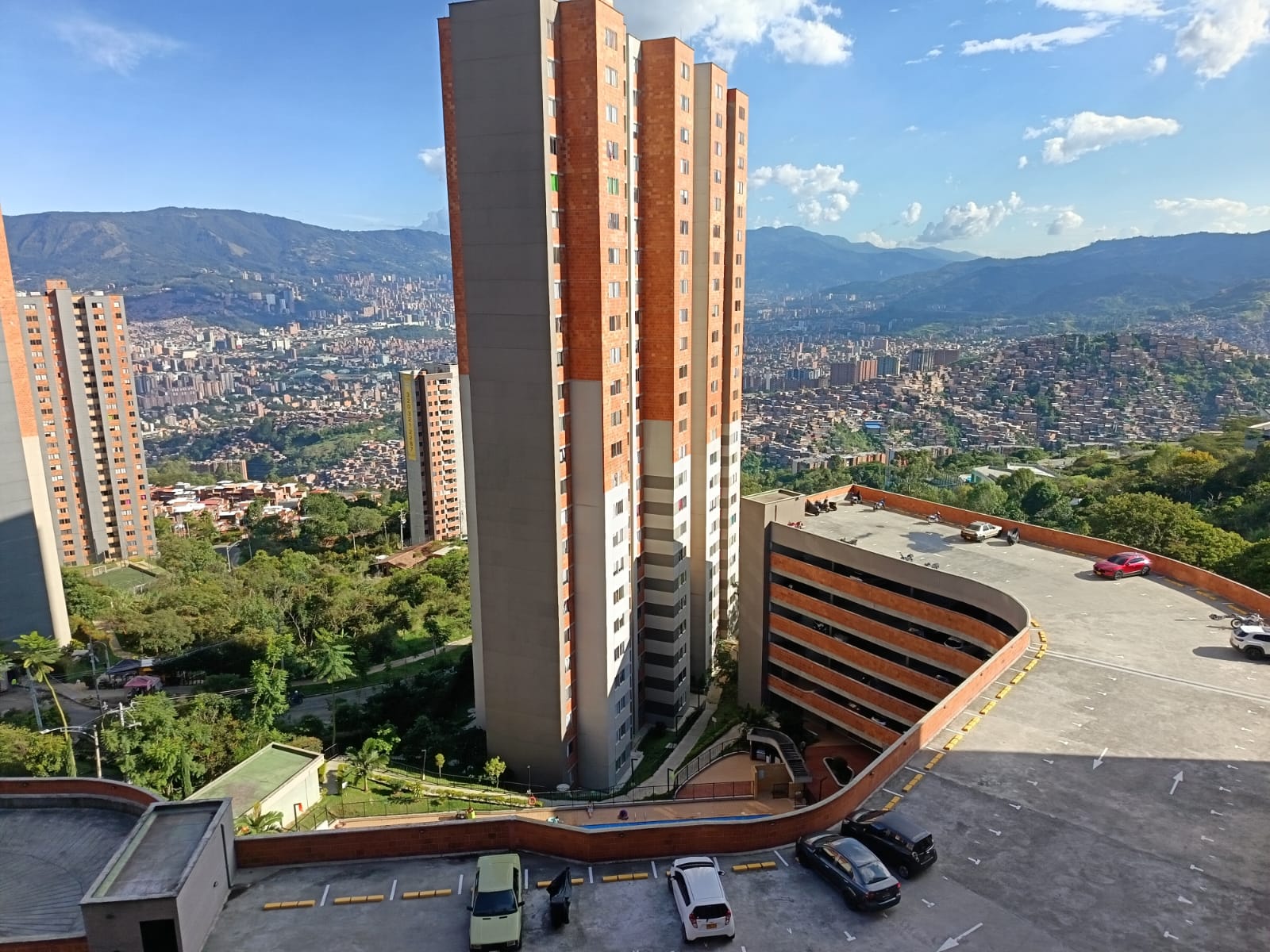 Arriendo Apartamento Robledo Pajarito