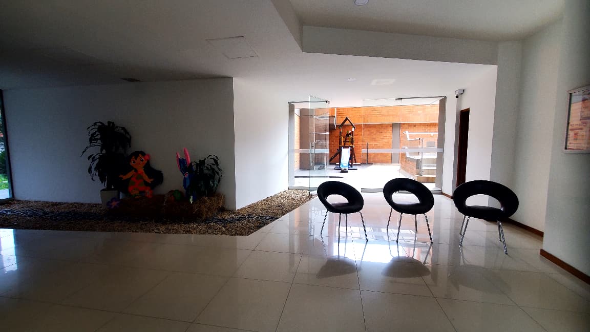 Arriendo apartamento los colores