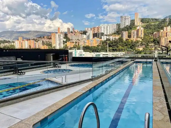 ARRIENDO APARTA ESTUDIO TIPO LOFT AMOBLADO EN CIUDAD DEL RIO