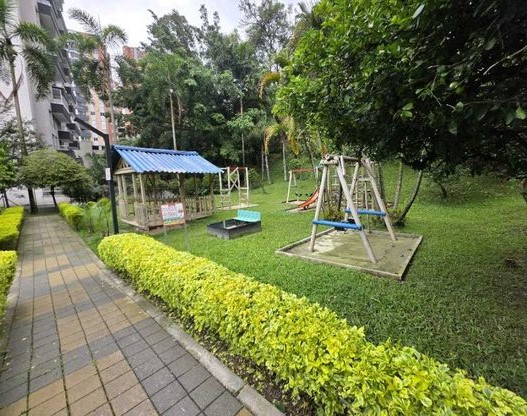 VENDO APARTAMENTO EN LA LOMA DEL INDIO