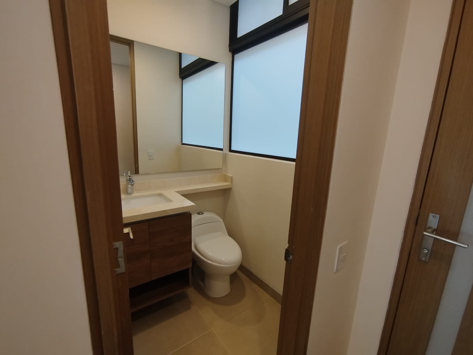 VENDO APARTAMENTO EN LLANO GRANDE