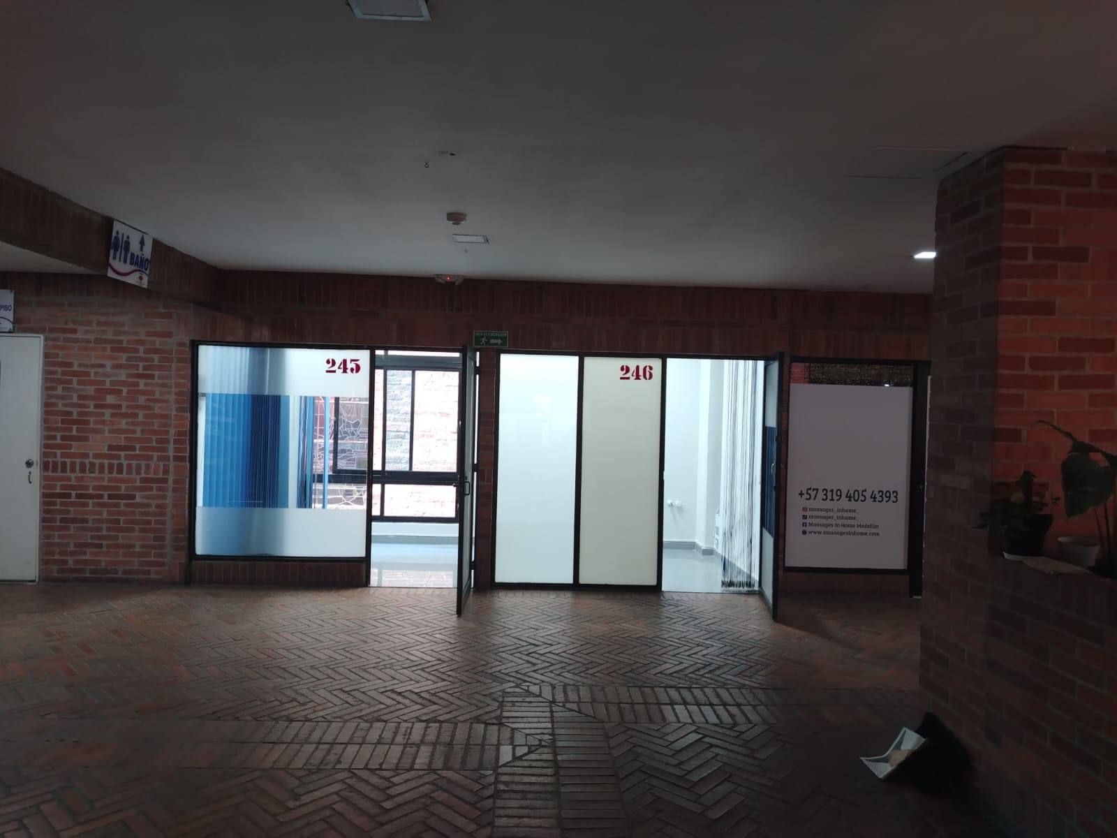 ARRIENDO OFICINA EN EL POBLADO