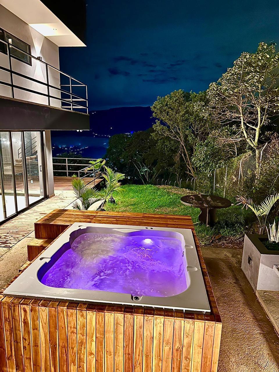 CASA FINCA EN VENTA UBICADO EN GIRARDOTA