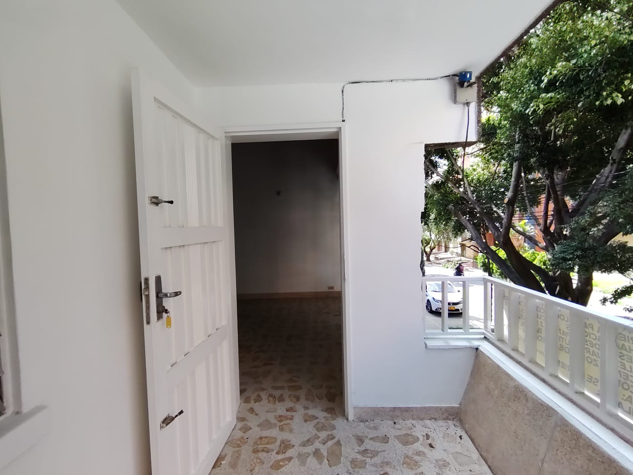 Se arrienda casa en simón bolívar