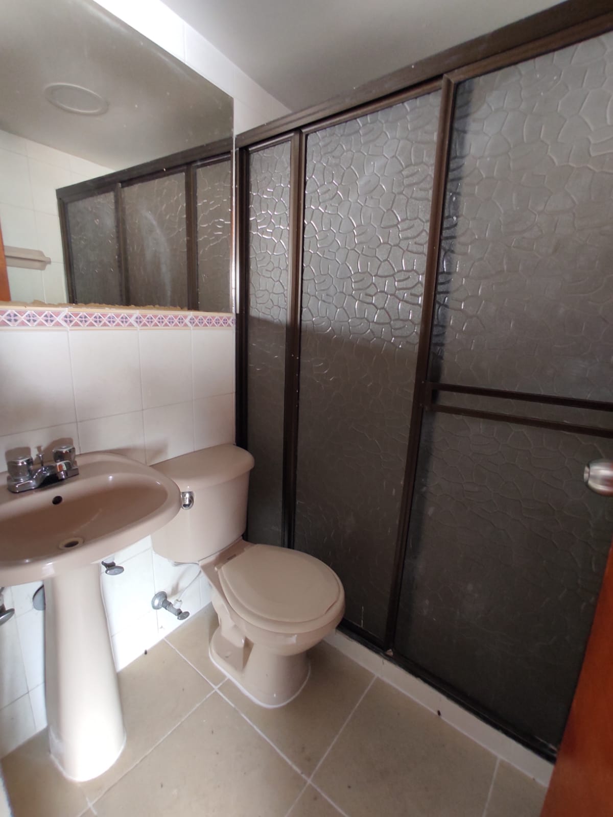 ARRIENDO CASA COMERCIAL INDEPENDIENTE SANTA MONICA