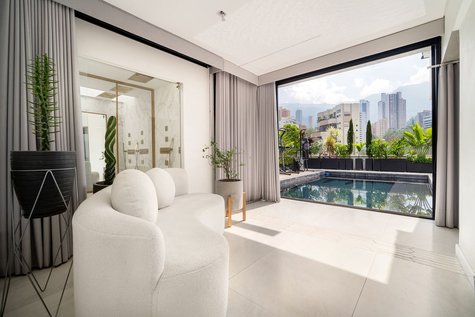 VENDO PENTHOUSE EN SAN LUCAS POBLADO