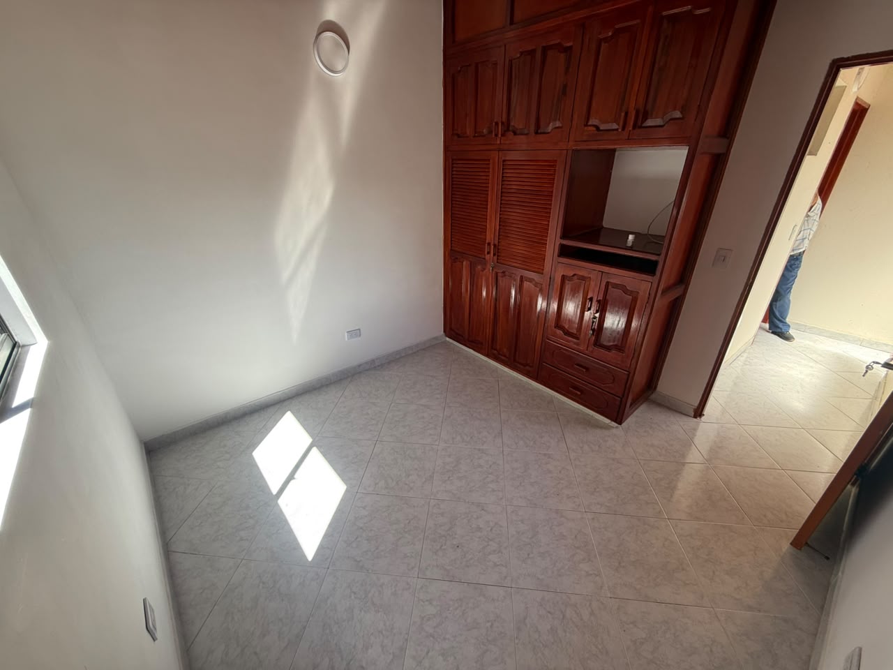 VENDO APARTAMENTO EN SANTA LUCIA