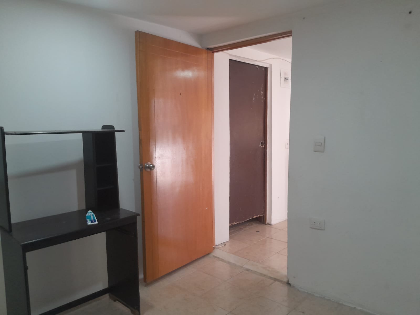 Vendo Casa Dos Niveles Robledo las Margaritas