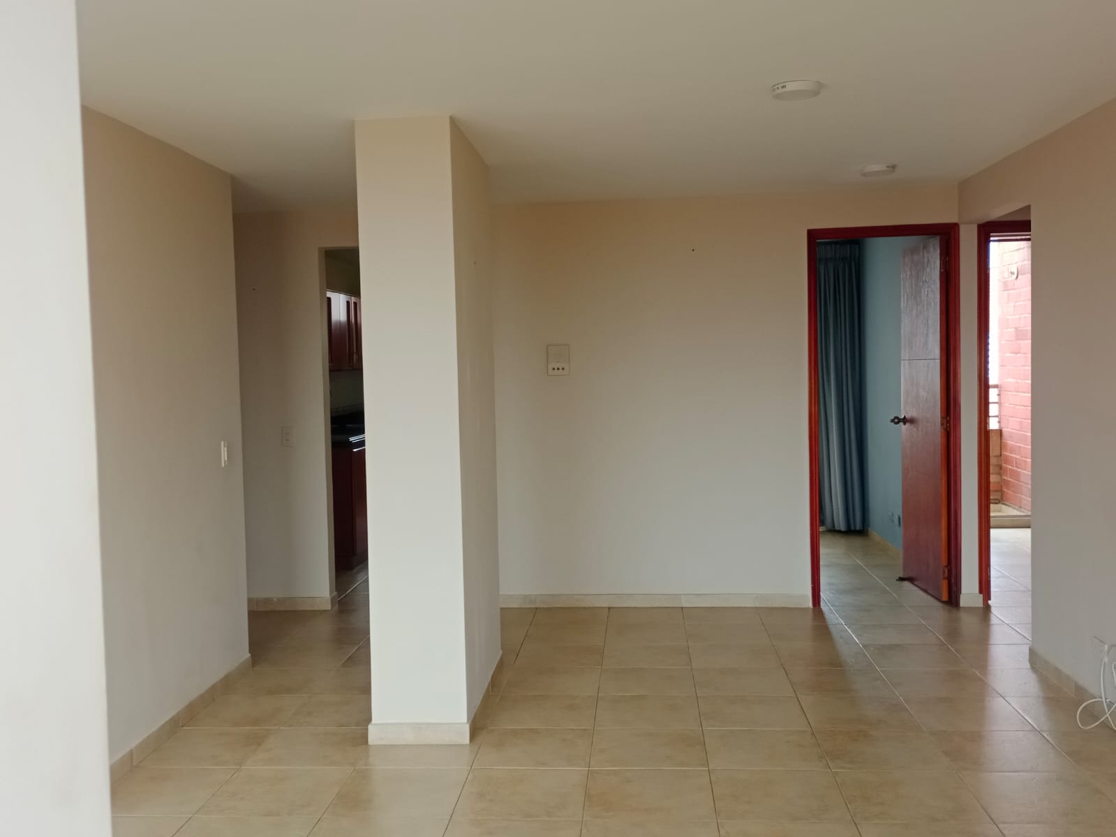 Se arrienda apartamento en laureles