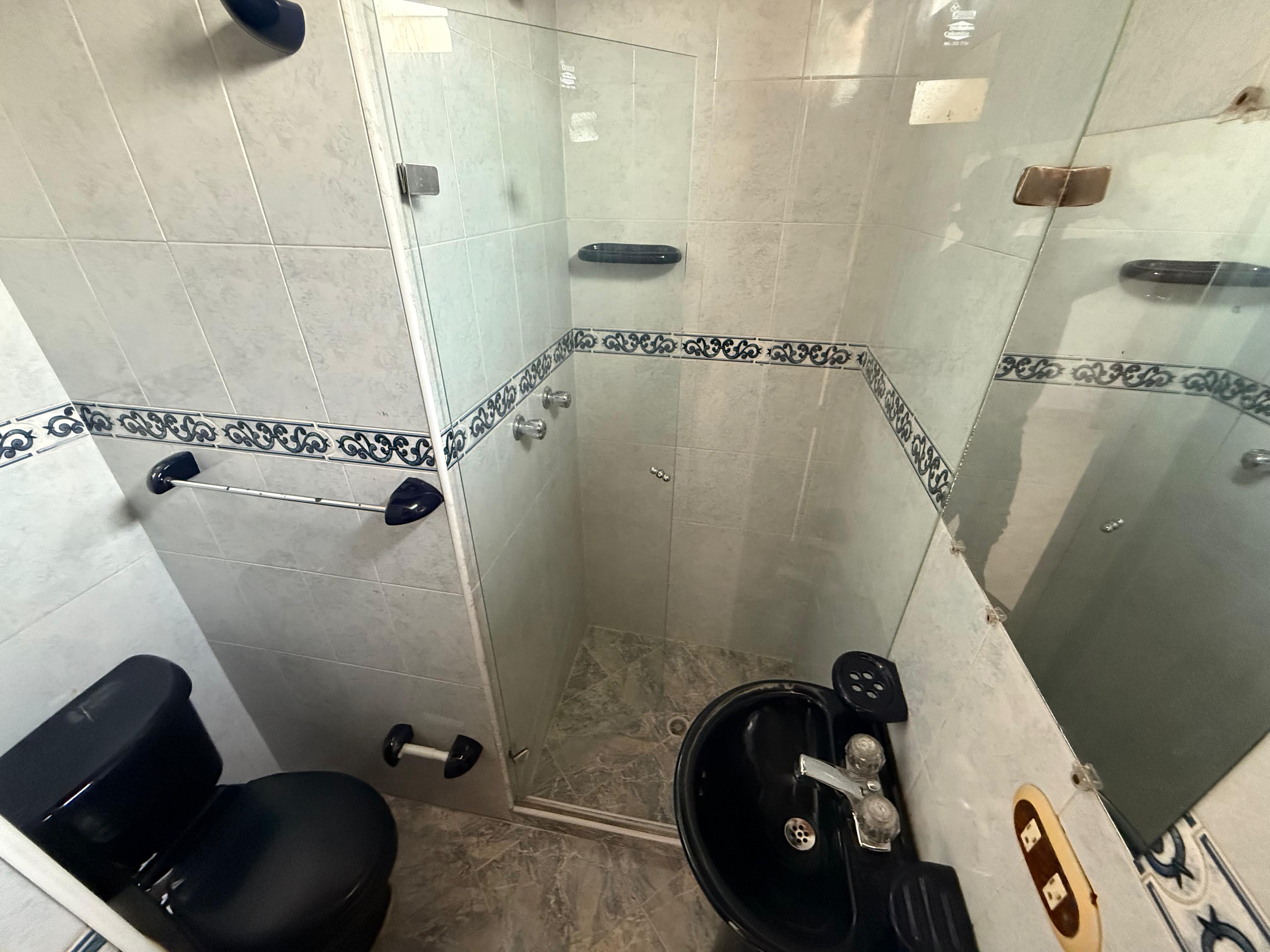 VENDO APARTAMENTO EN LA FLORESTA