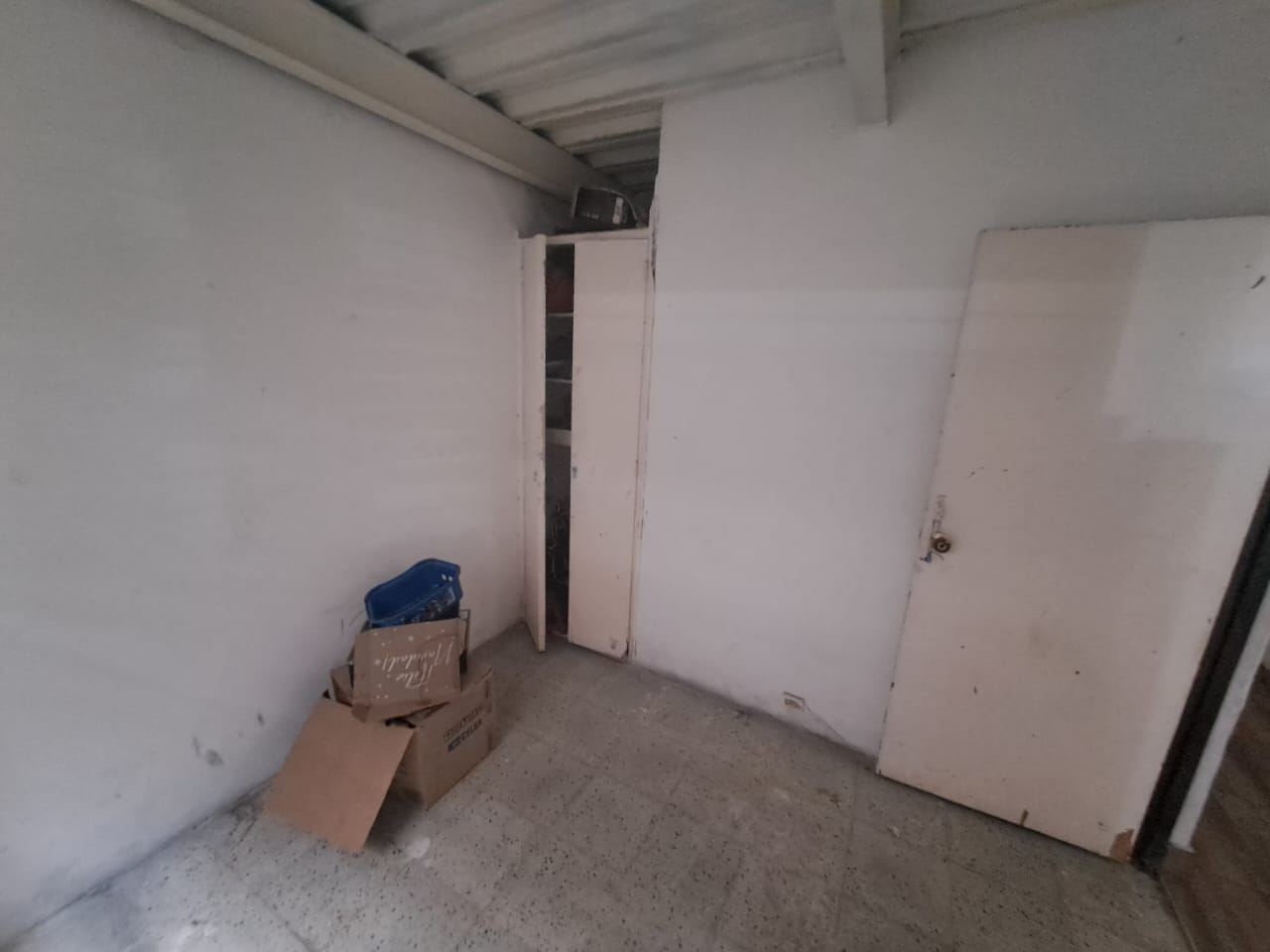 VENDO CASA CABAÑITAS PRIMER PISO