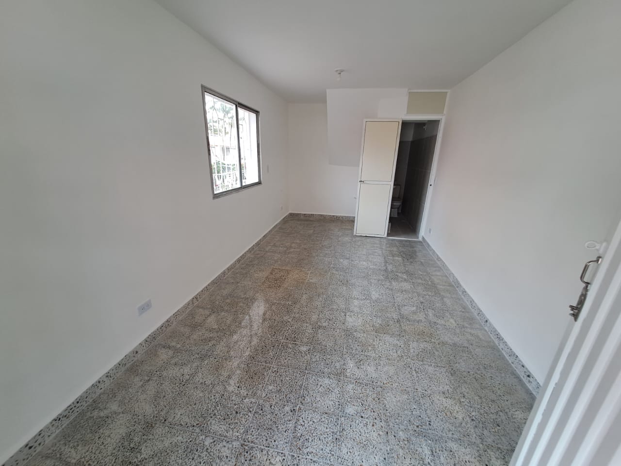 ARRIENDO LOCAL BELEN LA GLORIA