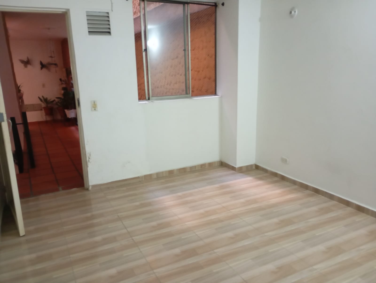 ARIENDO APARTAESTUDIO BARRIO CRISTOBAL