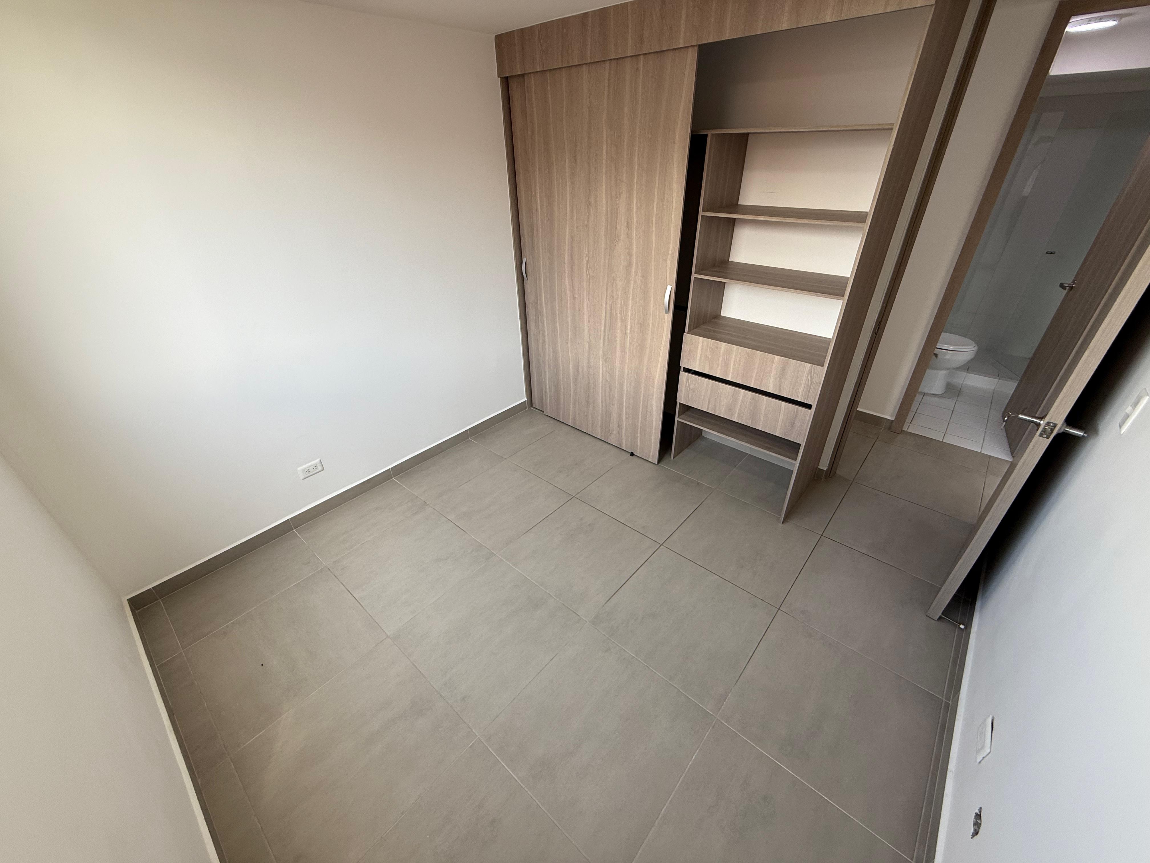 ARRIENDO APARTAMENTO EN CALASANZ PARTE ALTA